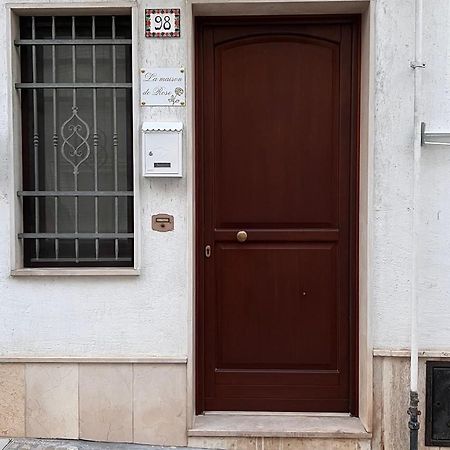 La Maison De Rose 오스투니 외부 사진